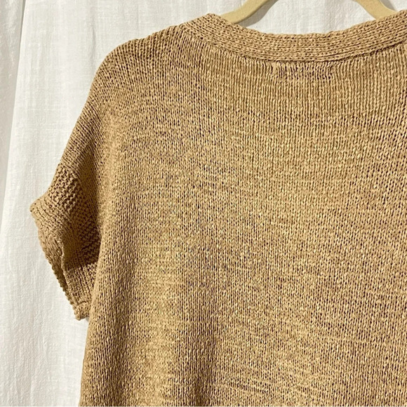 Cable & Gauge Women's Sweater Vest Size M Tan Cap sleeve Pullover - Picture 6 of 7